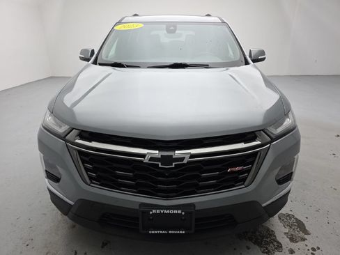 Used 2023 Chevrolet Traverse RS AWD/4WD image 3