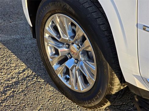 Used 2025 GMC Yukon Denali image 8