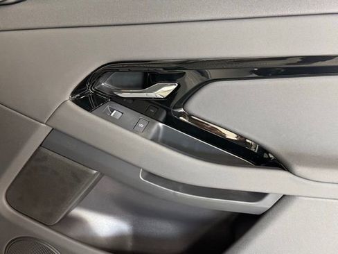 New 2026 Land Rover Range Rover Evoque S AWD/4WD image 28