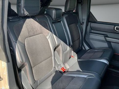 Used 2025 Ford Bronco Raptor w/ Interior Carbon Fiber Pack AWD/4WD image 25
