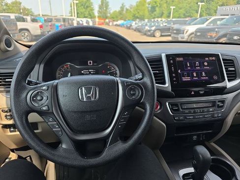 Used 2018 Honda Pilot EX image 23