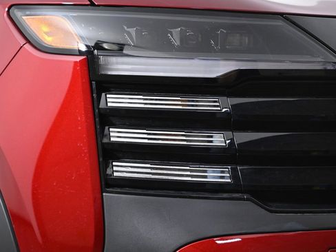 New 2026 Nissan Kicks SV w/ SV Premium Package image 4