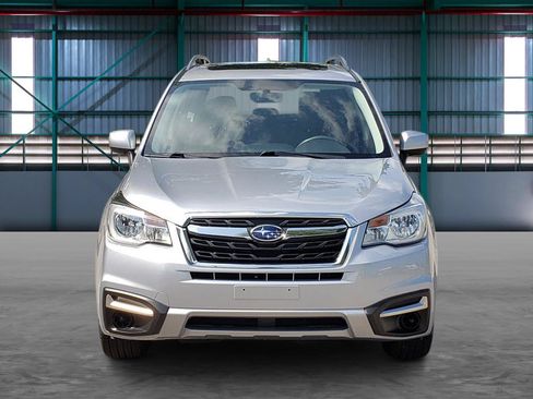Used 2018 Subaru Forester 2.5i Premium w/ Popular Package #2A AWD/4WD image 7