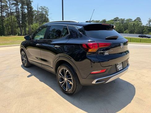 Used 2021 Buick Encore GX Select FWD image 3