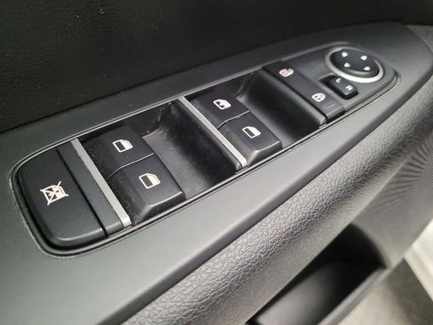 Used 2021 Kia Forte LXS FWD image 27