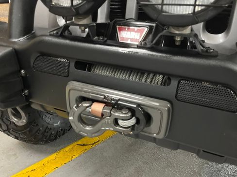 Used 2014 Jeep Wrangler Unlimited Rubicon w/ Connectivity Group AWD/4WD image 17