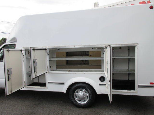 Used 2017 Ford E-350 and Econoline 350 Super Duty w/ Power Windows & Locks Group RWD image 4