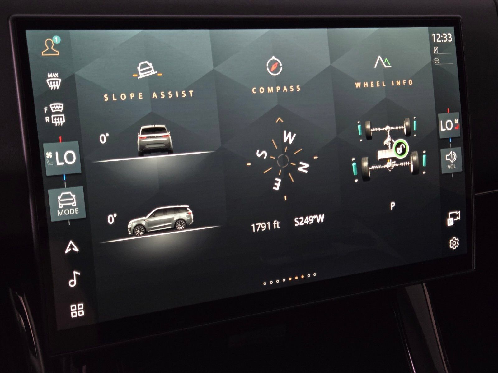 New 2026 Land Rover Range Rover Sport Dynamic SE AWD/4WD image 30
