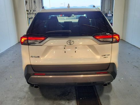 Used 2019 Toyota RAV4 Limited w/ Advanced Technology Package AWD/4WD image 2