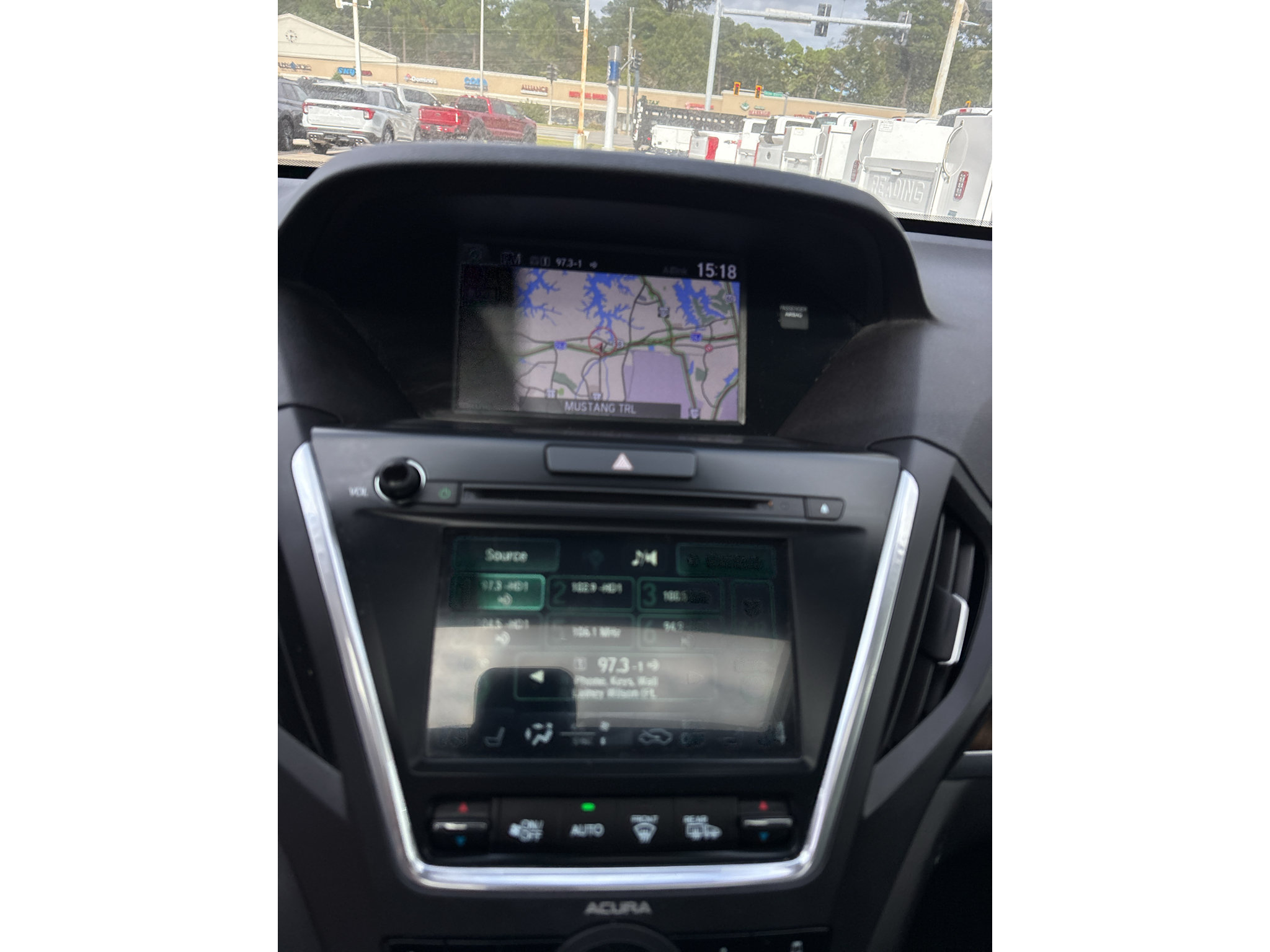 Used 2017 Acura MDX w/ Advance Package AWD/4WD image 15