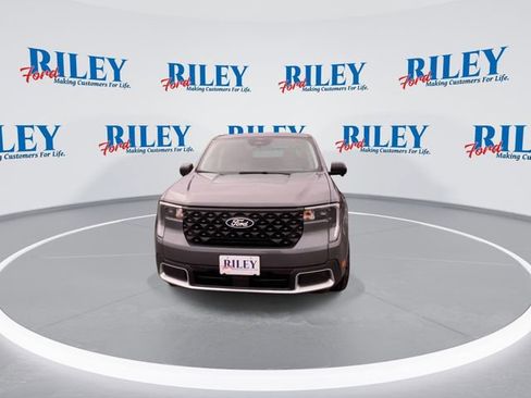 New 2026 Ford Maverick Lariat w/ 4K Tow Package image 3