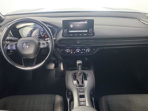 Certified 2025 Honda HR-V Sport image 22