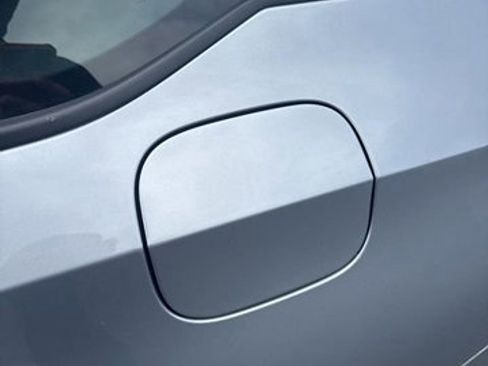 Used 2021 Honda Accord LX image 3