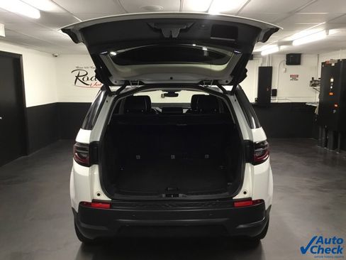 Used 2021 Land Rover Discovery Sport S image 12