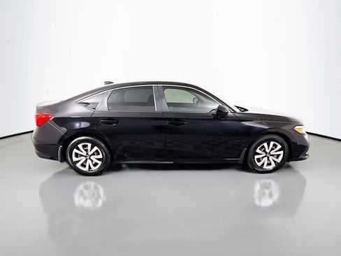Used 2022 Honda Civic LX image 11