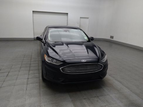 Used 2020 Ford Fusion SE FWD image 14