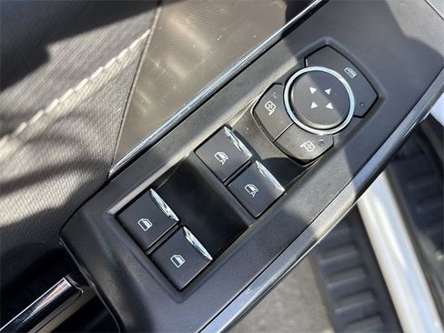 Used 2022 Ford F150 XLT w/ Equipment Group 302A High image 15