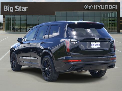 Used 2023 Cadillac XT6 Sport w/ LPO, ONYX Package AWD/4WD image 3