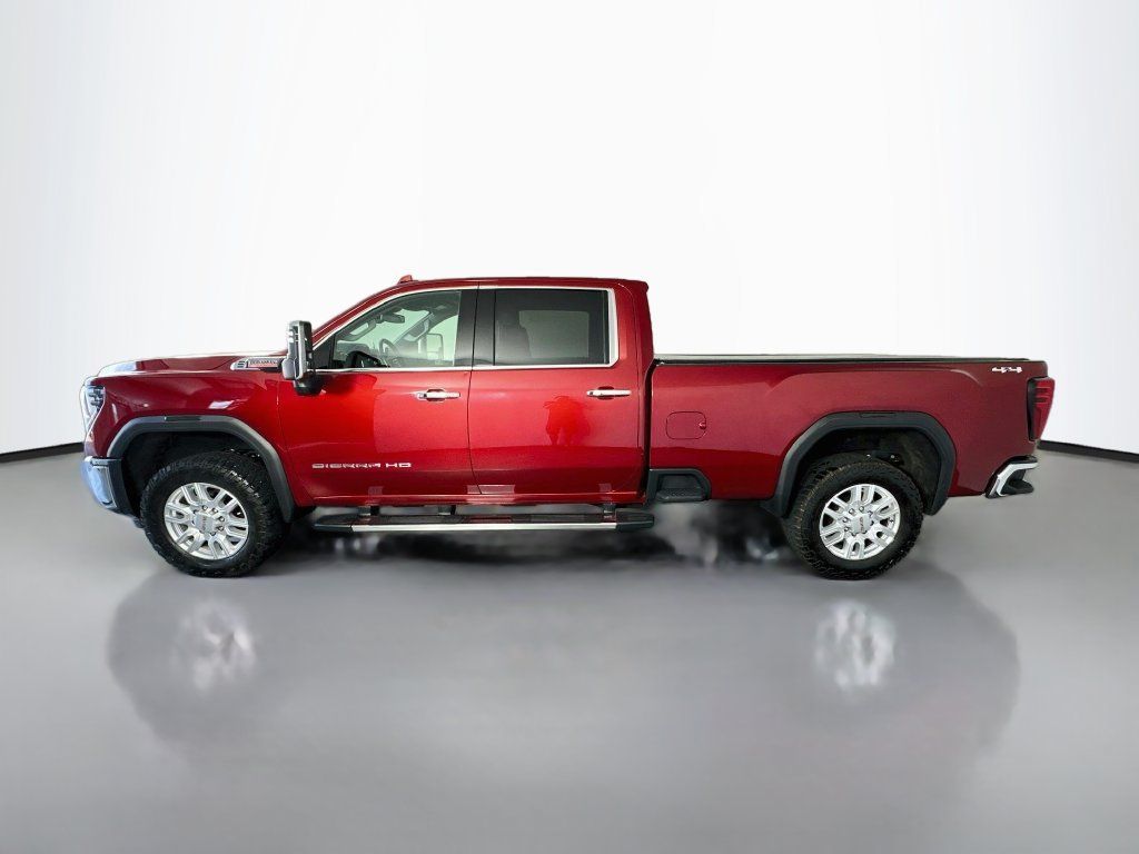 Used 2024 GMC Sierra 3500 SLT AWD/4WD image 4