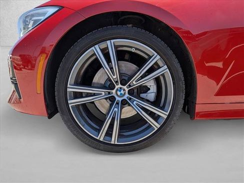Used 2021 BMW 330i Sedan w/ Driving Assistance Package RWD image 16