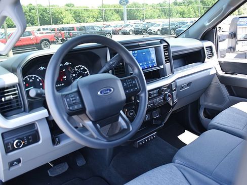 Used 2025 Ford F350 XL w/ STX Appearance Package AWD/4WD image 4