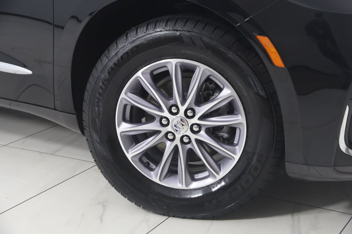 Used 2024 Buick Enclave Premium FWD image 16