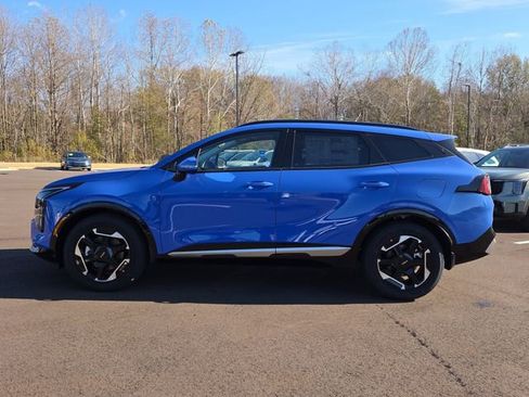 New 2026 Kia Sportage SX FWD image 2