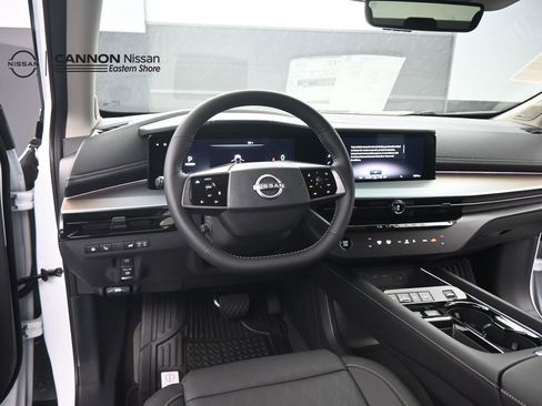 New 2026 Nissan Murano Platinum w/ Cargo Package AWD/4WD image 17