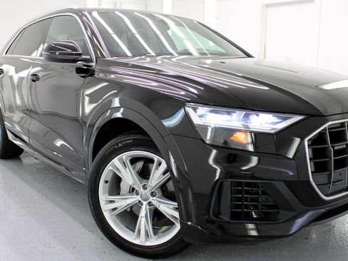 Used 2019 Audi Q8 Premium w/ Convenience Package image 14