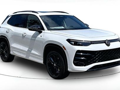 New 2026 Volkswagen Tiguan SE R-Line