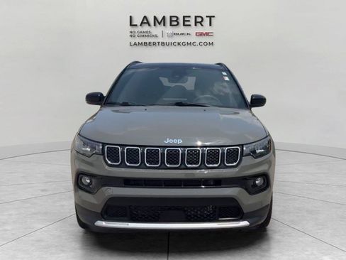 Used 2023 Jeep Compass Limited AWD/4WD image 8