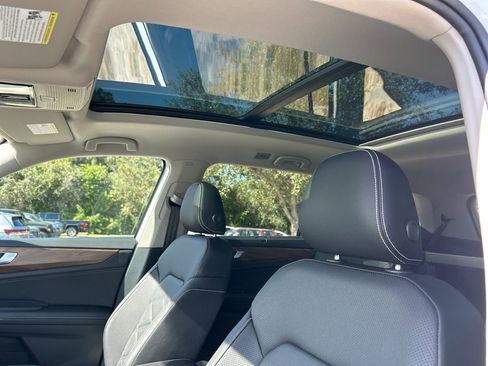 New 2026 Volkswagen Atlas SE image 22