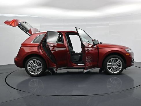 Used 2018 Audi Q5 2.0T Premium Plus w/ Premium Plus Package AWD/4WD image 19