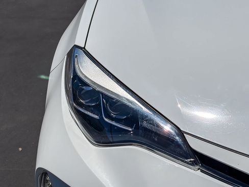 Used 2019 Toyota Corolla SE FWD image 7