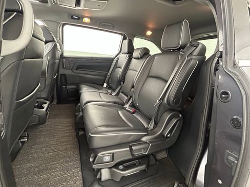 Used 2022 Honda Odyssey Elite image 32