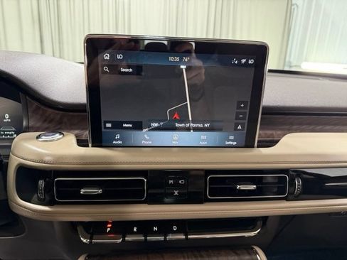 Used 2020 Lincoln Aviator Reserve w/ Equipment Group 202A AWD/4WD image 14