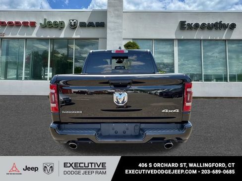 Used 2023 RAM 1500 Laramie AWD/4WD image 3