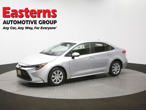 Used 2022 Toyota Corolla LE FWD image 56