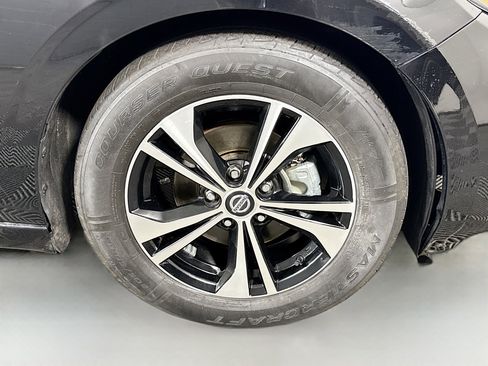 Used 2022 Nissan Sentra SV FWD image 32