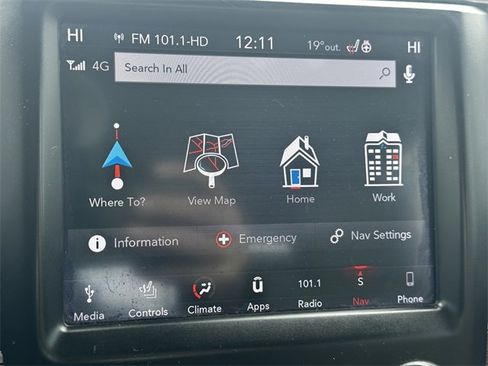 Certified 2018 RAM 1500 Laramie w/ Convenience Group image 33