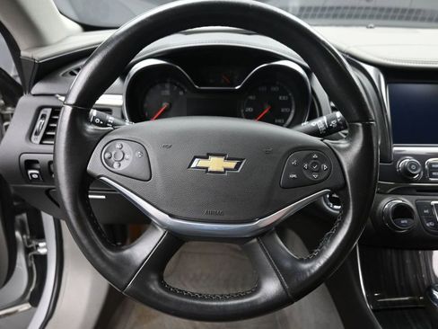 Used 2016 Chevrolet Impala LTZ FWD image 12