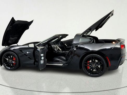 Used 2014 Chevrolet Corvette Stingray Coupe w/ 3LT Preferred Equipment Group RWD image 10