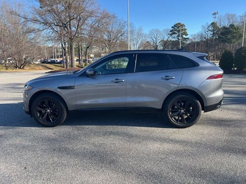 Used 2021 Jaguar F-PACE S image 2