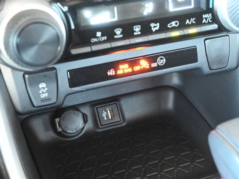 Used 2023 Toyota RAV4 LE image 48