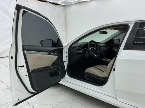 Used 2017 Honda Civic EX image 16