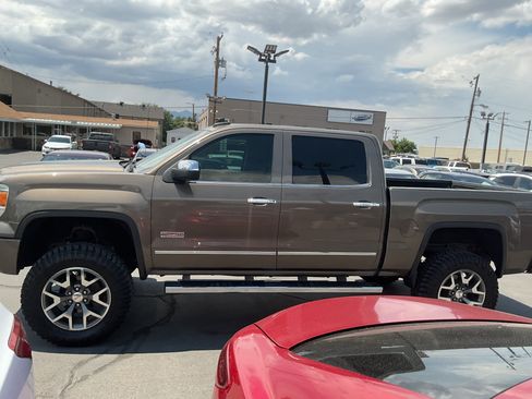 Used 2015 GMC Sierra 1500 SLT AWD/4WD image 4