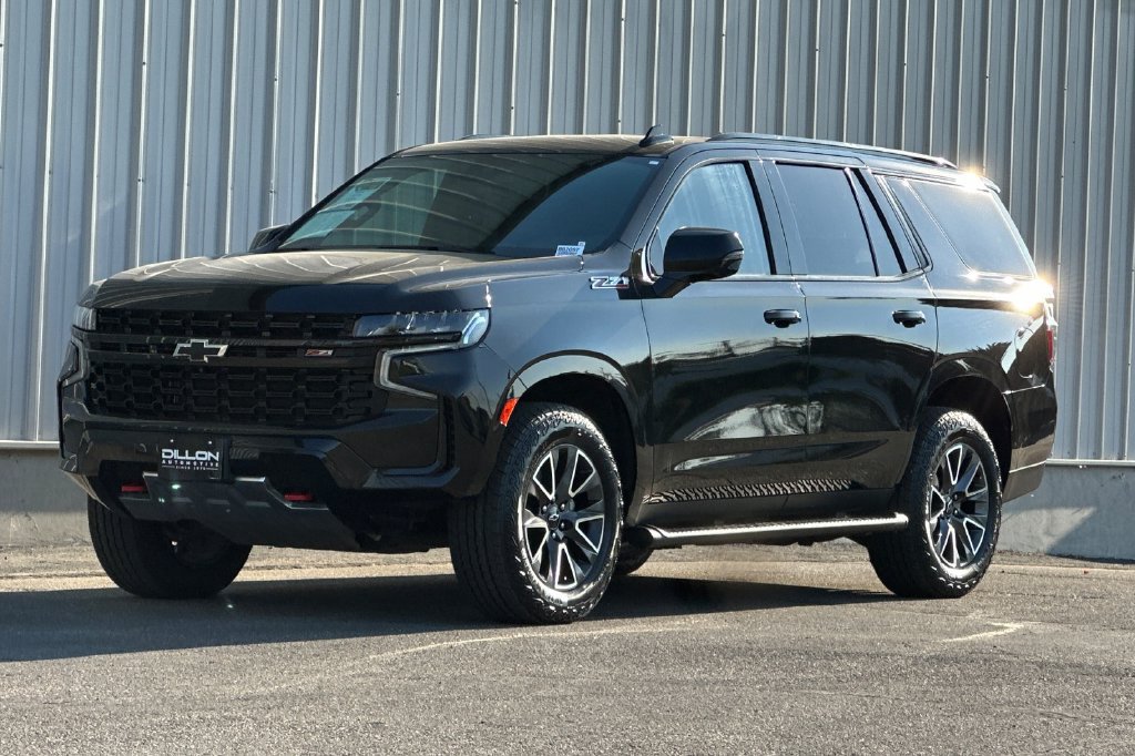 Used 2024 Chevrolet Tahoe Z71 w/ Z71 Off-Road Package AWD/4WD image 4