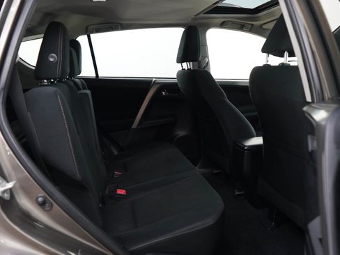 Used 2015 Toyota RAV4 XLE AWD/4WD image 12