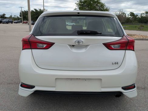 Used 2017 Toyota Corolla iM w/ All-Weather Mat Package FWD image 6