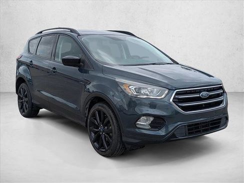 Used 2019 Ford Escape SE AWD/4WD image 3